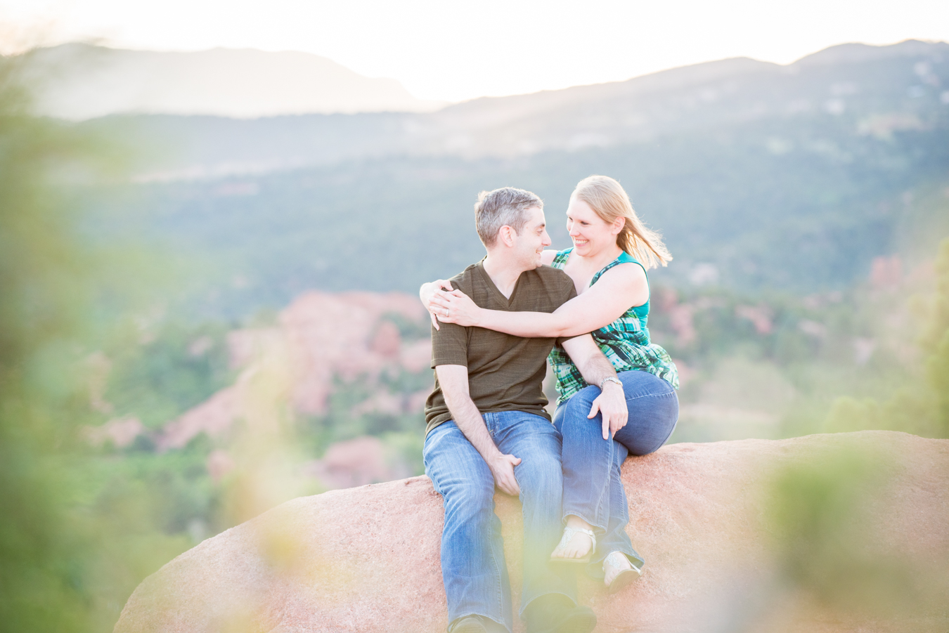 Proposal at High Point Overlook in the Garden of the Gods