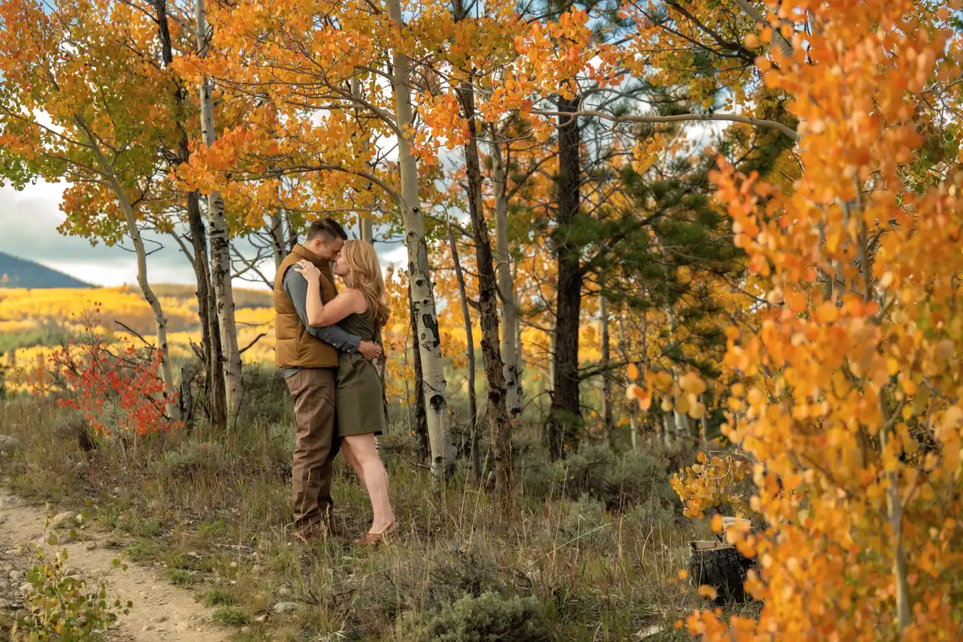 Twin Lakes Fall Proposal Peak Fall Colors Engagement
