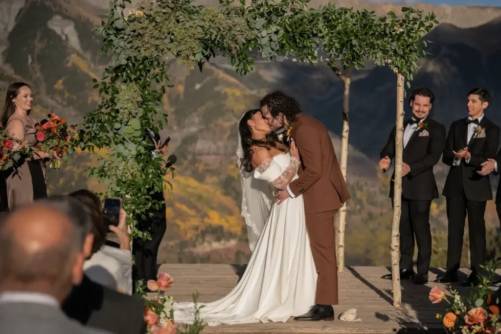 Telluride San Sophia Overlook Wedding Ceremony Kiss